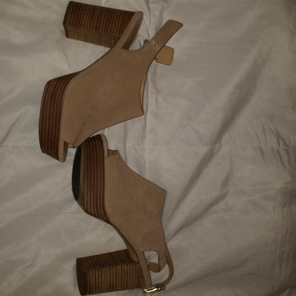 Michael Kors Piper Sling